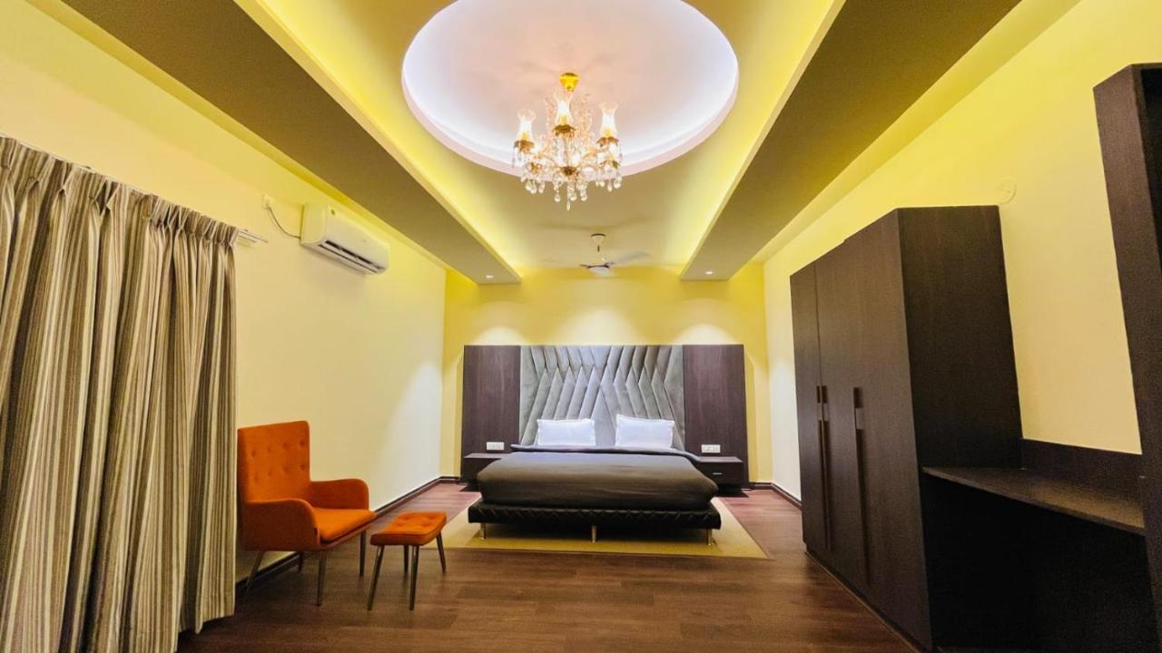 Sargawa The Palace Resort Ambikāpur Exterior photo